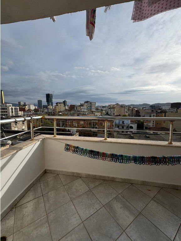 Qera , Apartament 1+1 , Rruga Mine Peza , Tiranë.