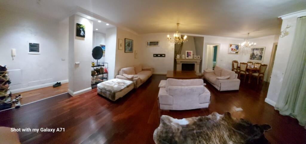 Shtepi  per shitje,  Pallat i Ri  3+1    Elar2 13752