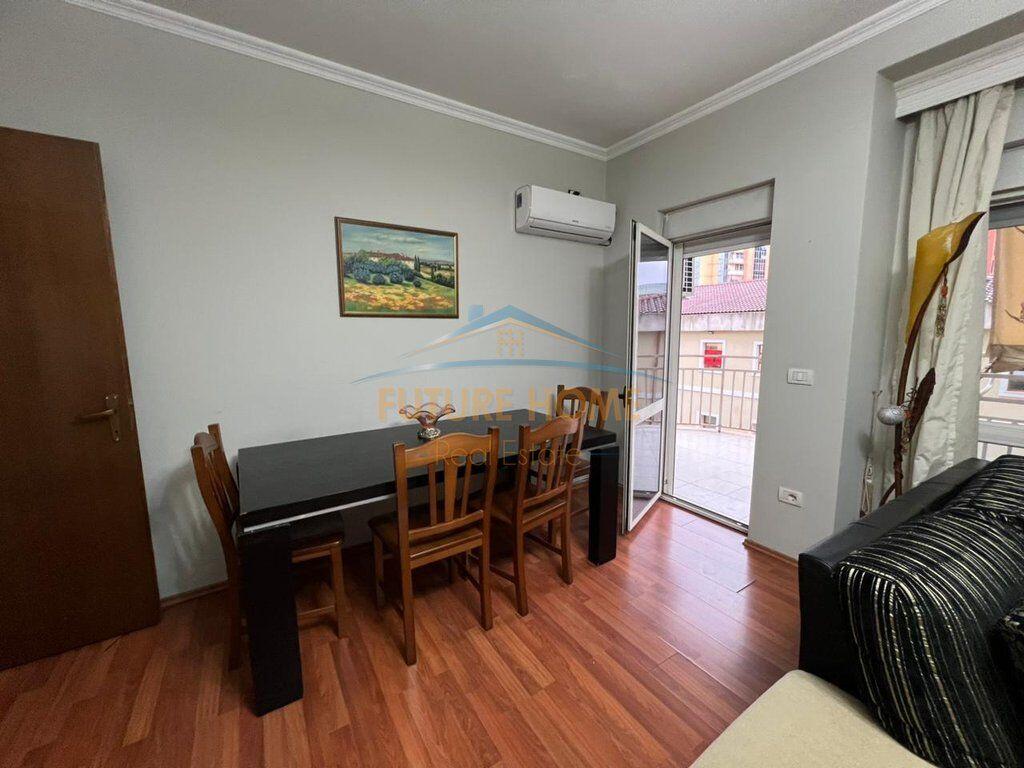 Qera , Apartament 1+1 , Pazari i Ri , Tirane