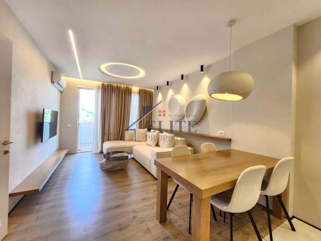 Cabej Buildings, 1+1 apartment for rent