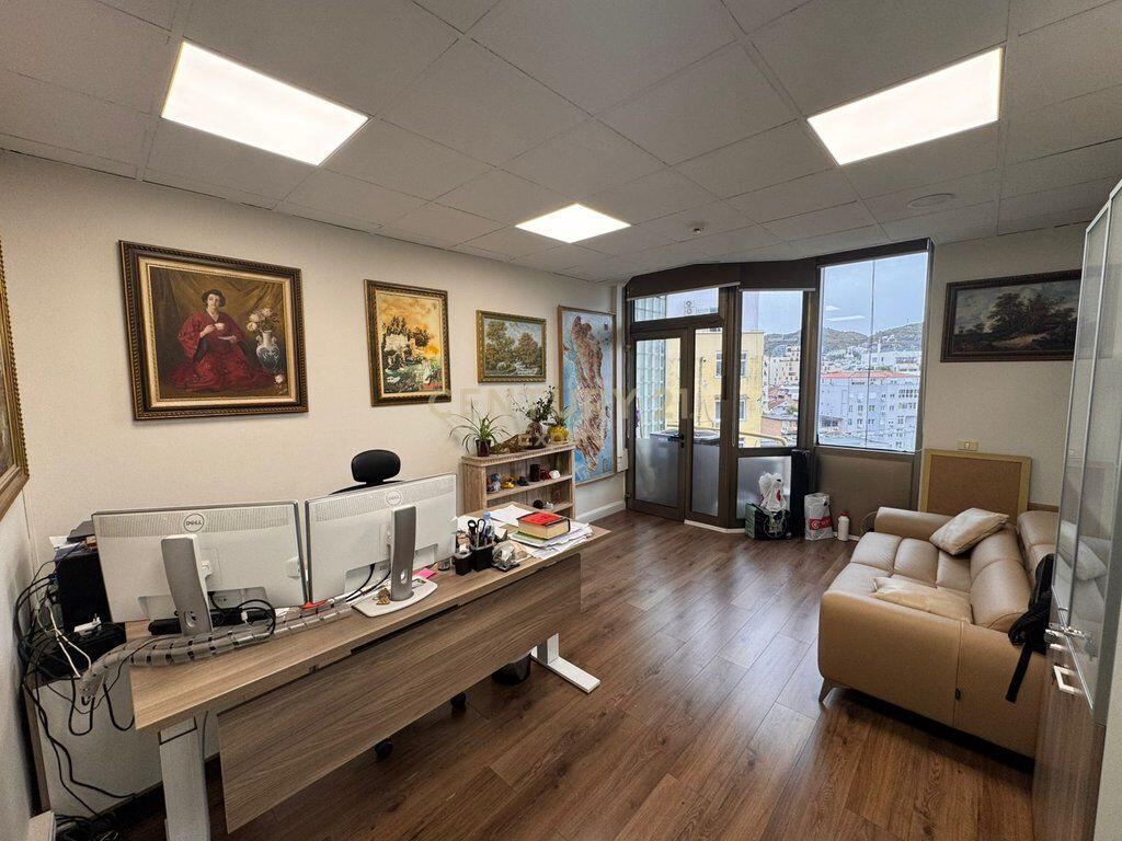 OFFICE SPACE FOR RENT NEAR WILSON SQUARE !!!