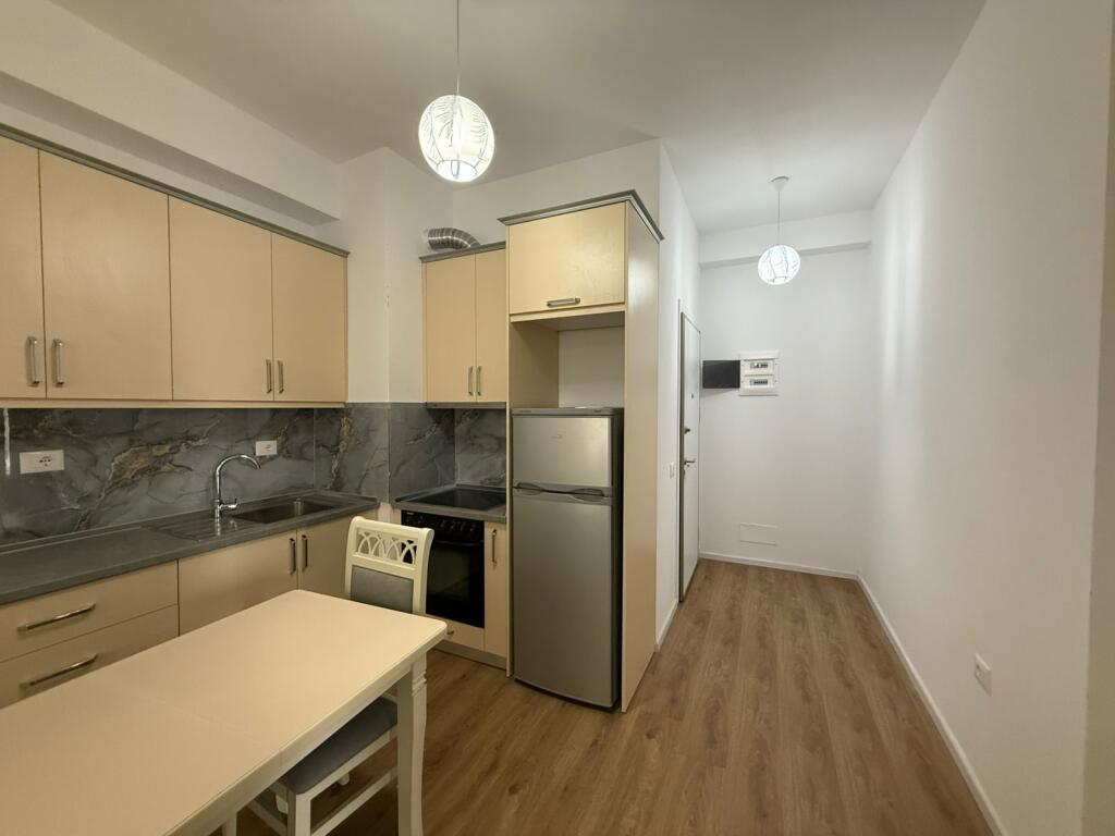 Appartamento in AFFITTO 2+1 Ali Demi . Prezzo 500 Euro