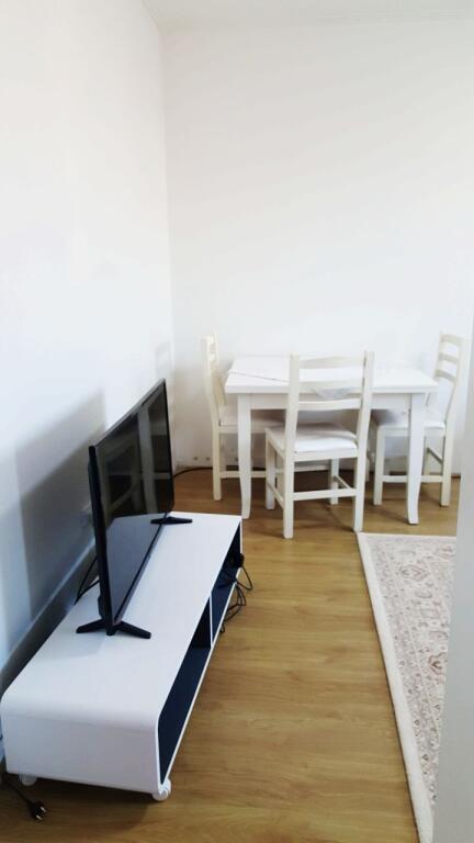 Jepet me qira 2+1 ne Laprake / Rr. Dritan Hoxha