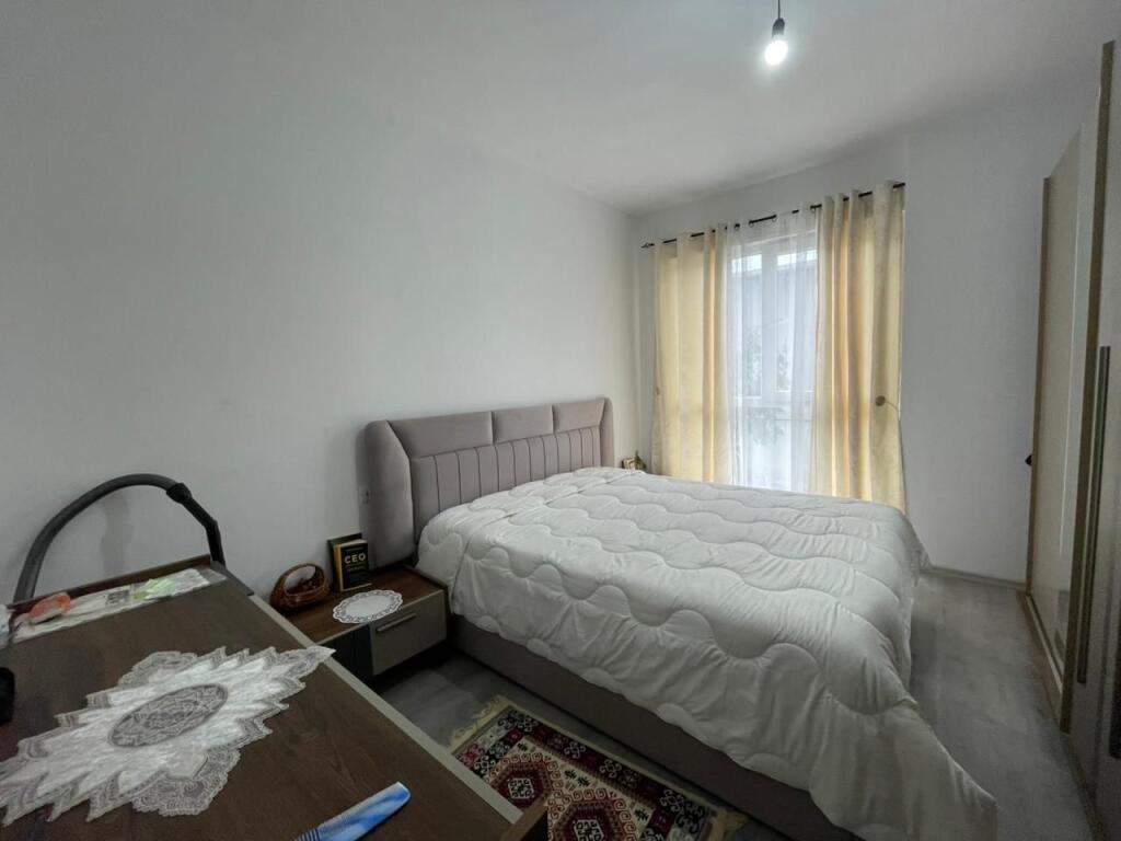 Apartament 2+1 per shitje tek Univers City.