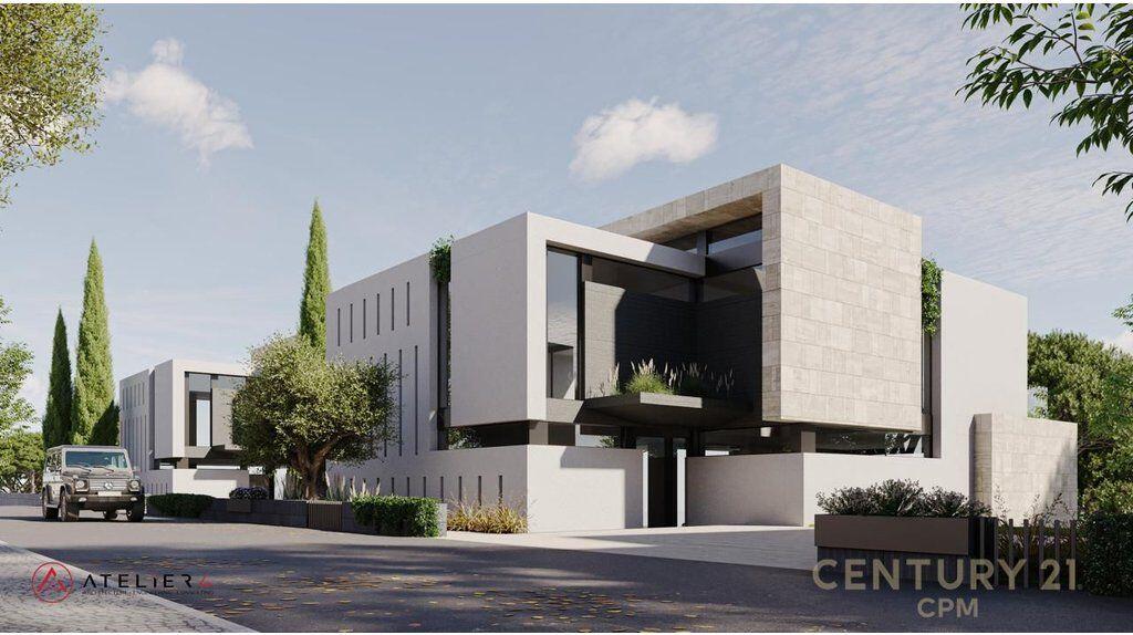 WE SELL SUPER APARTMENT 2+1+2 + YARD IN THE RESIDENCE "CRYSTAL LAKE", BY THE LAKE OF FARKË! 272,720 €