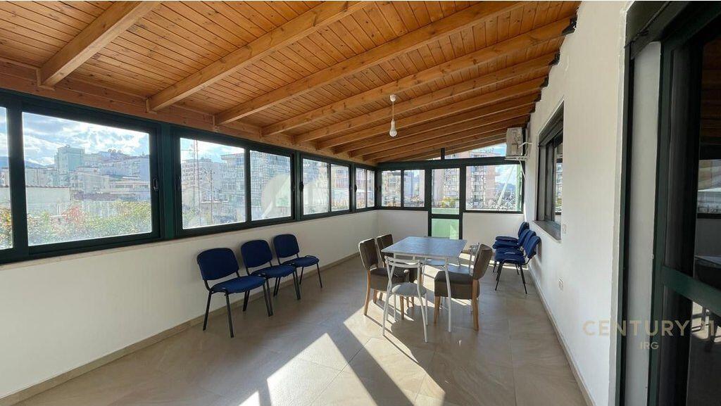 Premises for sale near Wilson Square