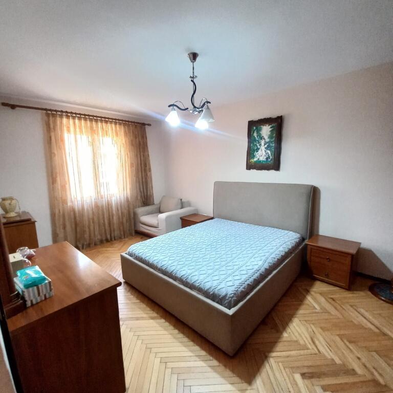 🏠 Jepet me qira: Apartament 2+1 në Myslym Shyr