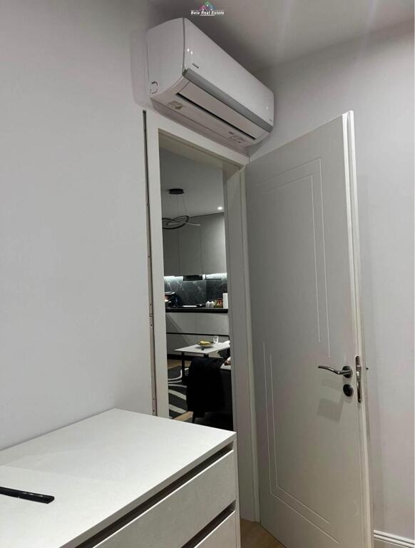 Apartament Me Qera 2+1+ Post Parkim Tek Fusha e Aviacionit (ID B2201598) Tirane