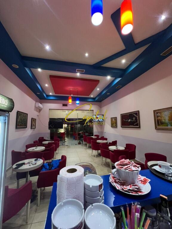 VENDESI IN VENDITA 55 M2 KOMBINAT 160.000 EURO