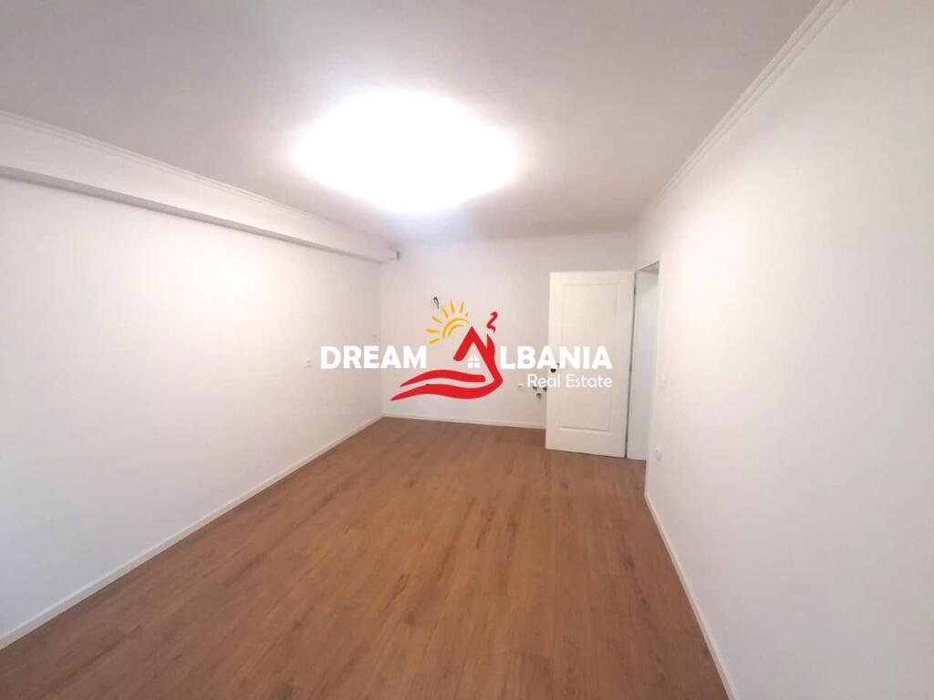 Apartament 1+1 ne Shitje ne Myslym shyr, prane Shkolles Pjeter Budi ne Tirane (ID 4119425)