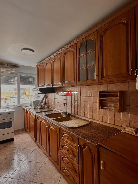 3+1 Apartment for Sale in New Tirana near the school “26 Nentori” in Tirana ( ID 4131314 )