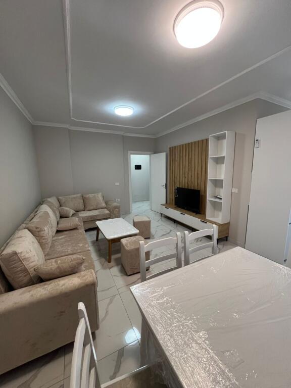 APARTAMENT ME QERA 1+1