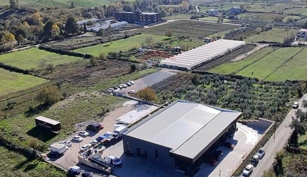 Magazinë/Kapanon - Për Qira - Lundër, Tiranë  ID:530581001-56