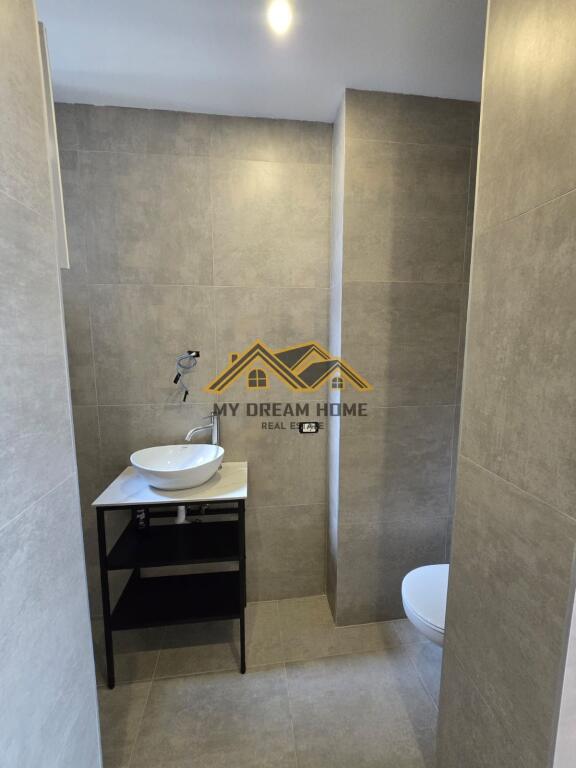 SHITET APARTAMENT 1+1 UKD DURRES FULL PAMJE DETI!!