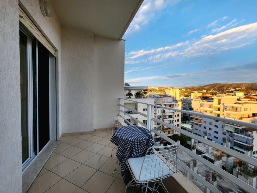 Në Shitje – Apartament 1+1+2 në Qendër të Vlorës