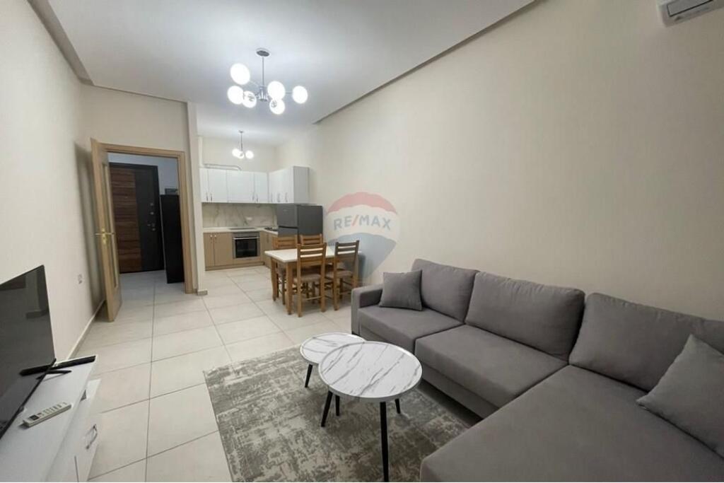 FOR SALE, APARTMENT 1+1, FRESKU, TIRANA !