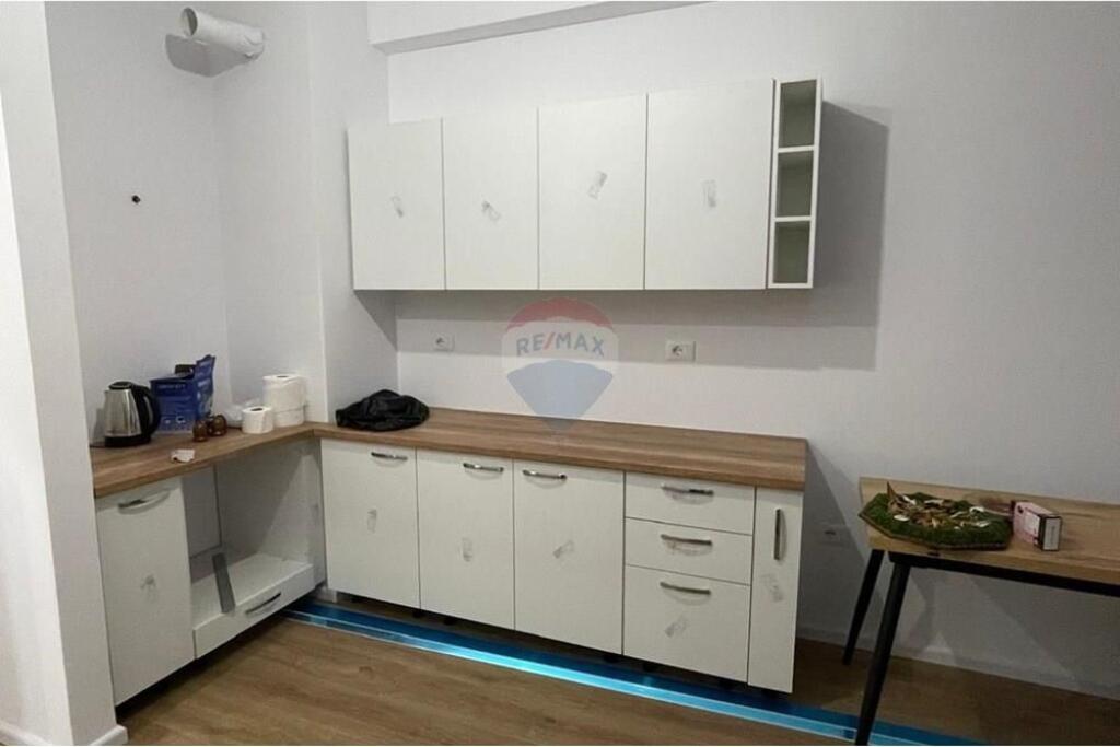 Appartamento 1+1 in affitto nel Complesso Mangalem, Tirana