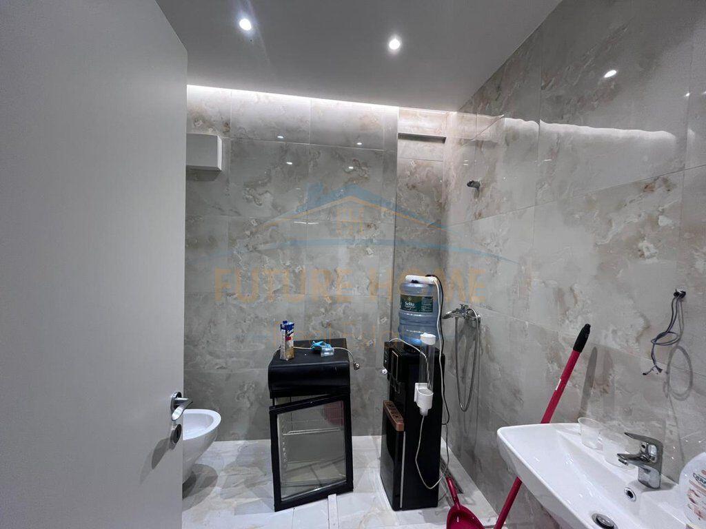 Qera, Apartament 2+1, Qender.