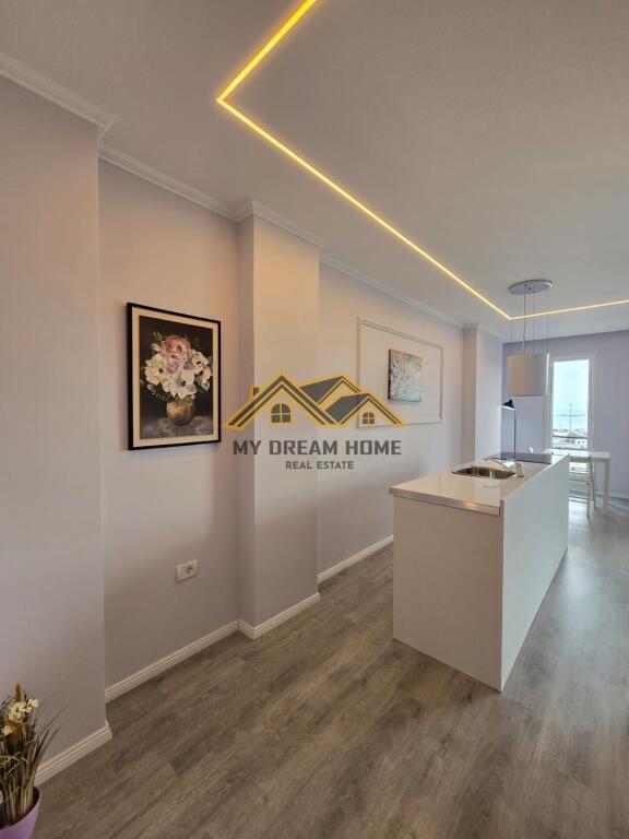 SHITET APARTAMENT 1+1 UKD DURRES FULL PAMJE DETI!!