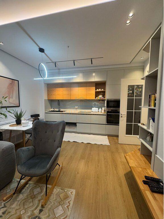 Affitto, Appartamento 2+1, Foleja e Gjelbër, Zogu i Zi, Tirana.