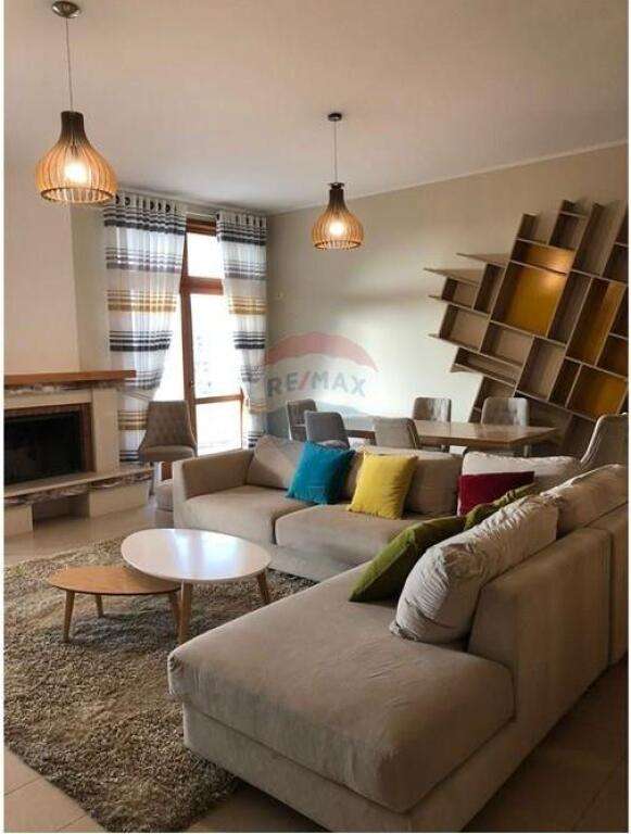 Apartment 3+1+2 for rent, plus parking