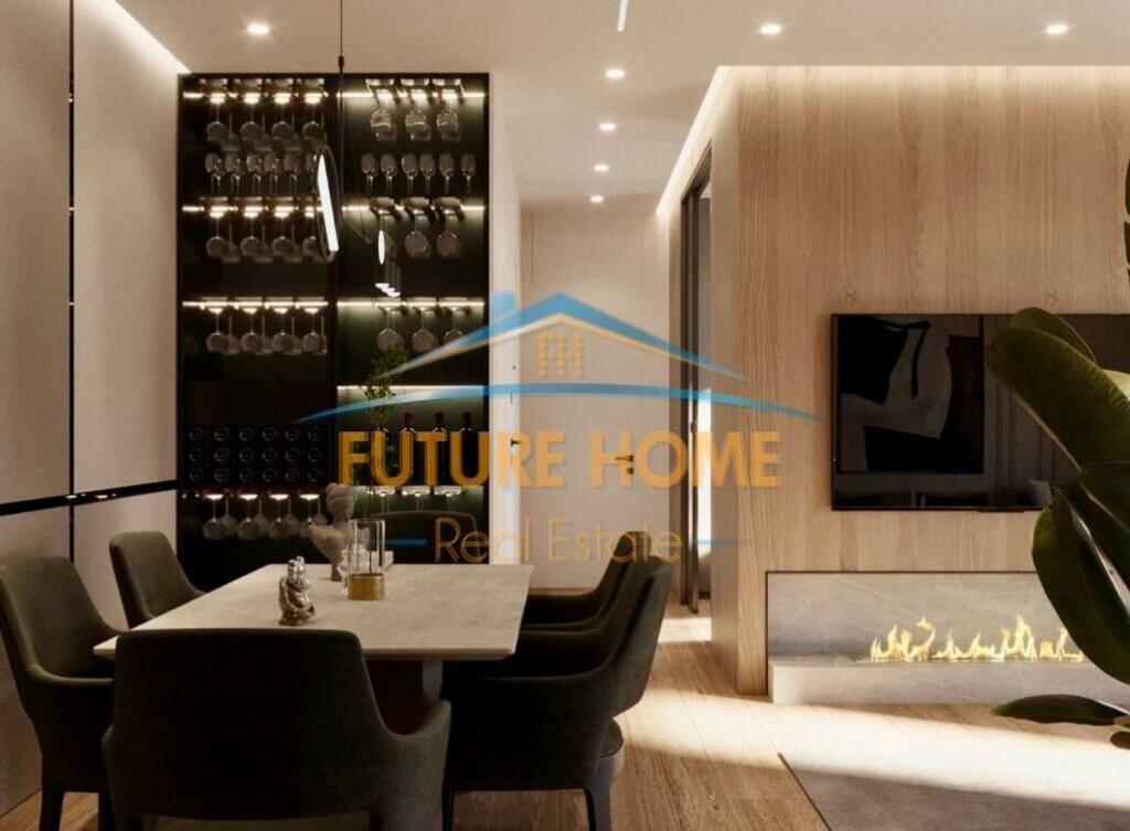 Shitet, Apartament 2+1+2, Qender