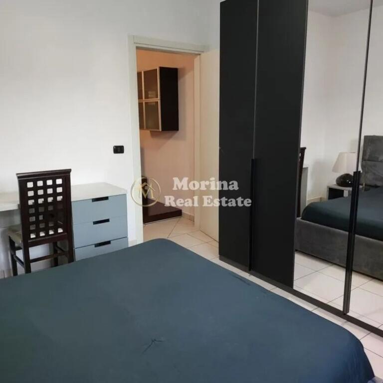 apartament 2+1, Stacioni i Trenit, Rruga Panorama, 600 euro.