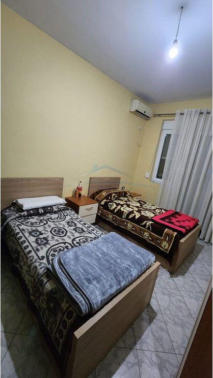 For sale, 3-storey villa, Sauk, Tirana