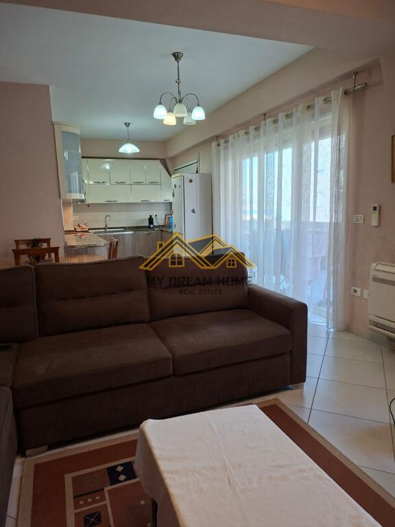 FOR RENT APARTMENT 2+1+2 CENTER DURRES!