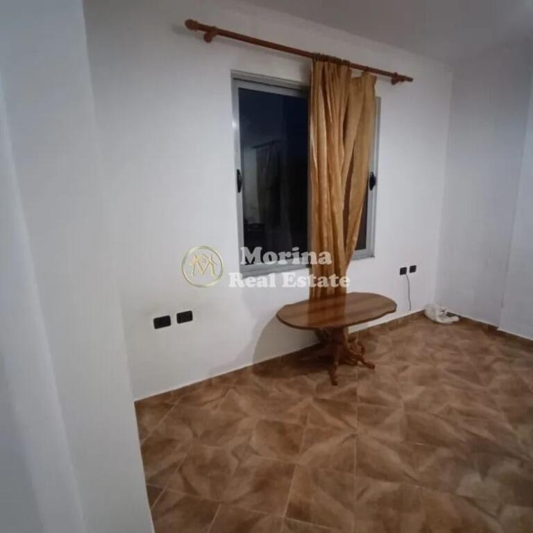 Qera, Hyrje private 1+1, Rruga Todi Shkurti, 350 euro/muaj