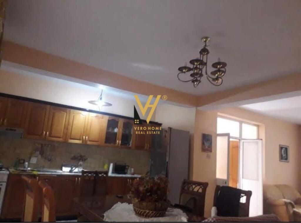 JEPET VILE TRE KATESHE ME QERA NE DON BOSKO 2.000 EURO