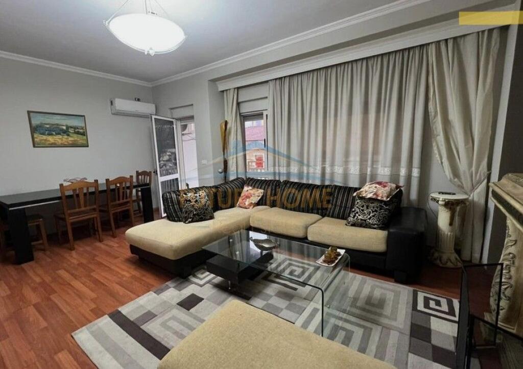 Apartment 1+1 for Rent, Pazari i Ri, Tirana