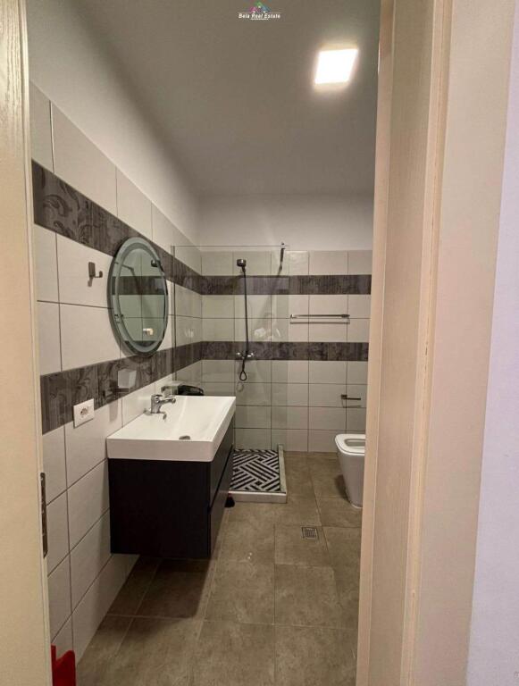 Apartament Me Qera 2+1+ Post Parkim Tek Fusha e Aviacionit (ID B2201598) Tirane