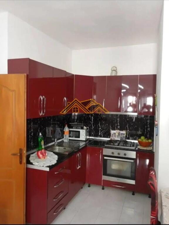 SHITET APARTAMENT 1+1 PLAZH DURRES!