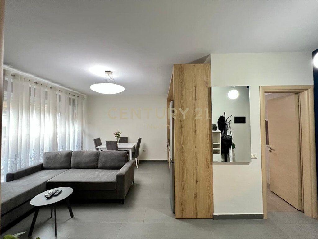 QIRA, APARTAMENT MODERN 1️⃣➕1️⃣, RRUGA BARRIKADAVE ‼️