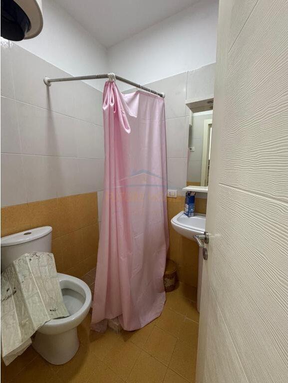 Affitto, Appartamento 2+1, Fresku, Tirane.