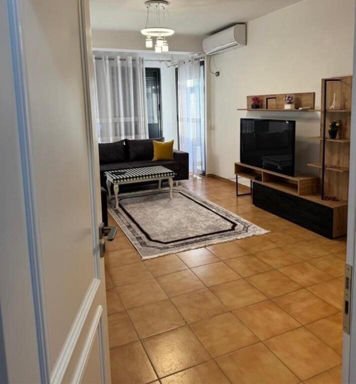 Appartamento 2+1 in affitto a Yzberisht