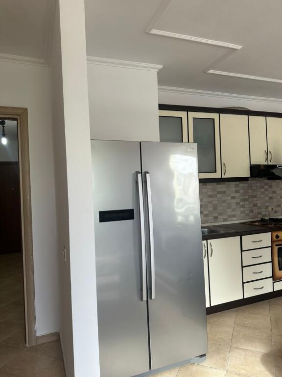 Super Apartament 2+2 Banjo tek Bulevardi Ri