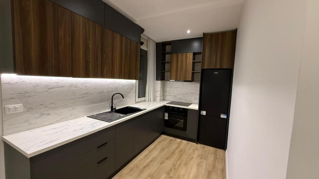 📍 Apartment 1+1 for Sale – Fortuzi Street, near the Center, Tirana