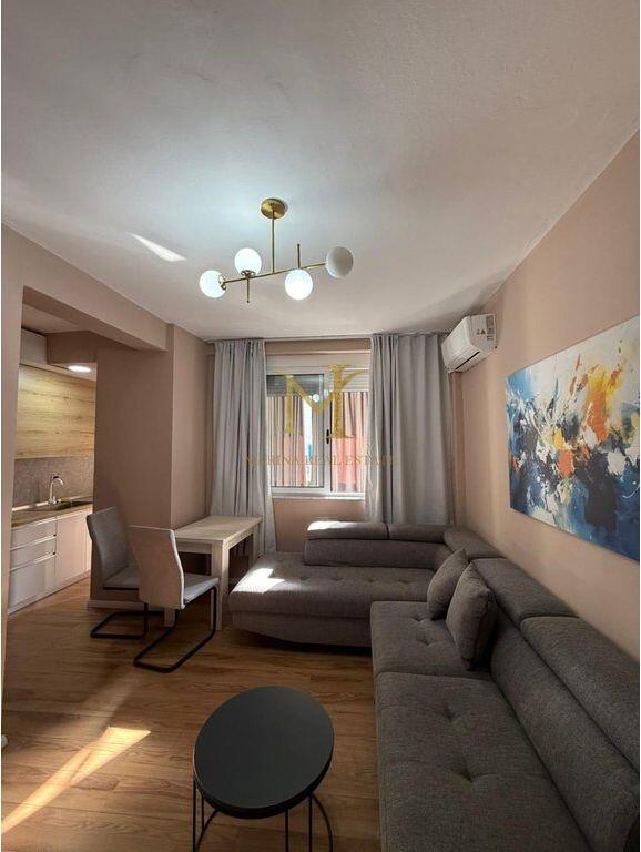 JEPET ME QERA APARTAMENT 2+1 , DREJTORIA POLICISE !!