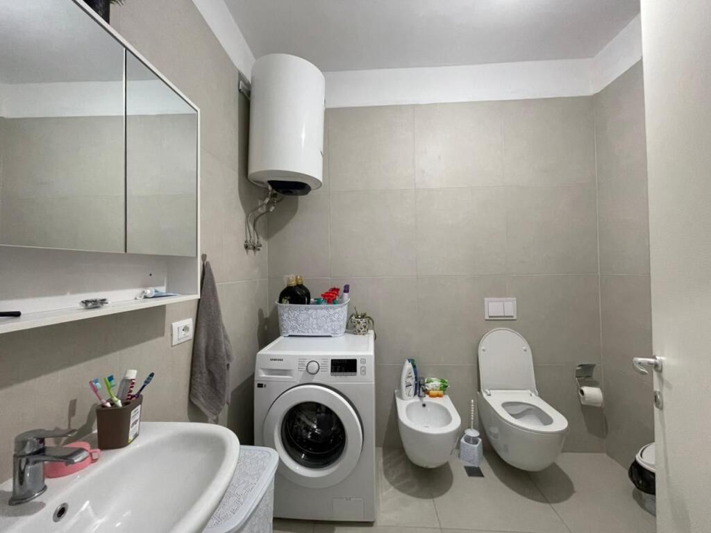 Apartament 2+1 per shitje tek Univers City.