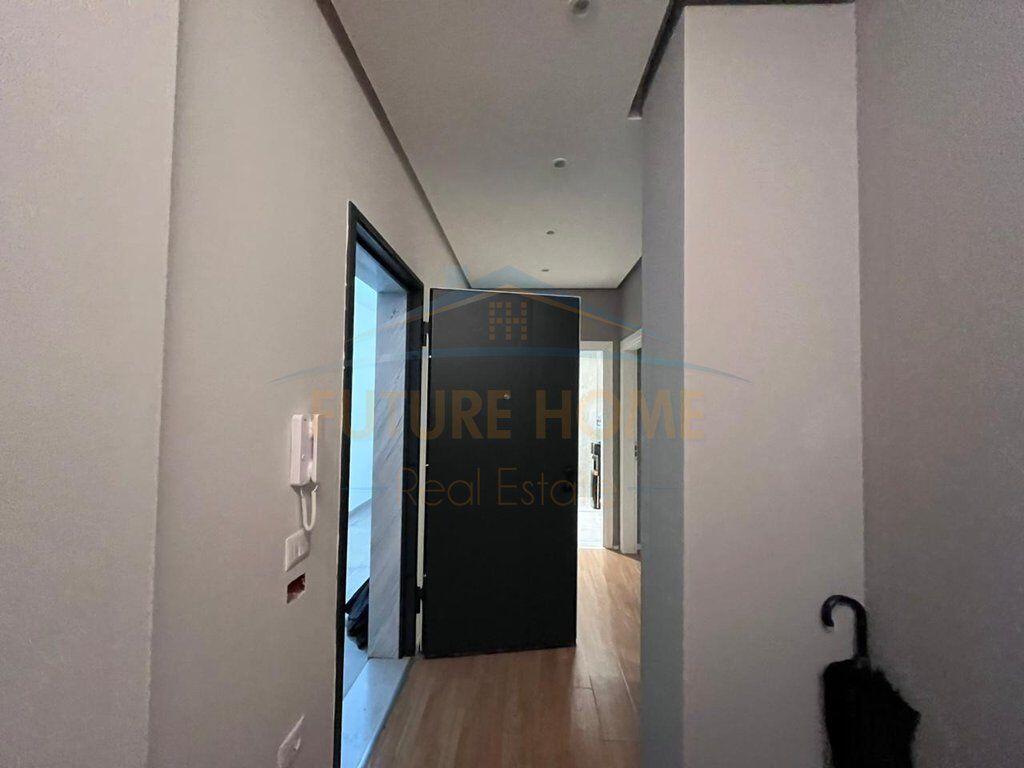 Qera, Apartament 2+1, Qender.