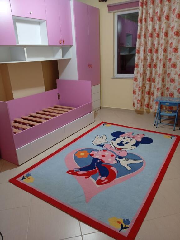 Jepet me qira, apartament 2+1+2 ne Astir