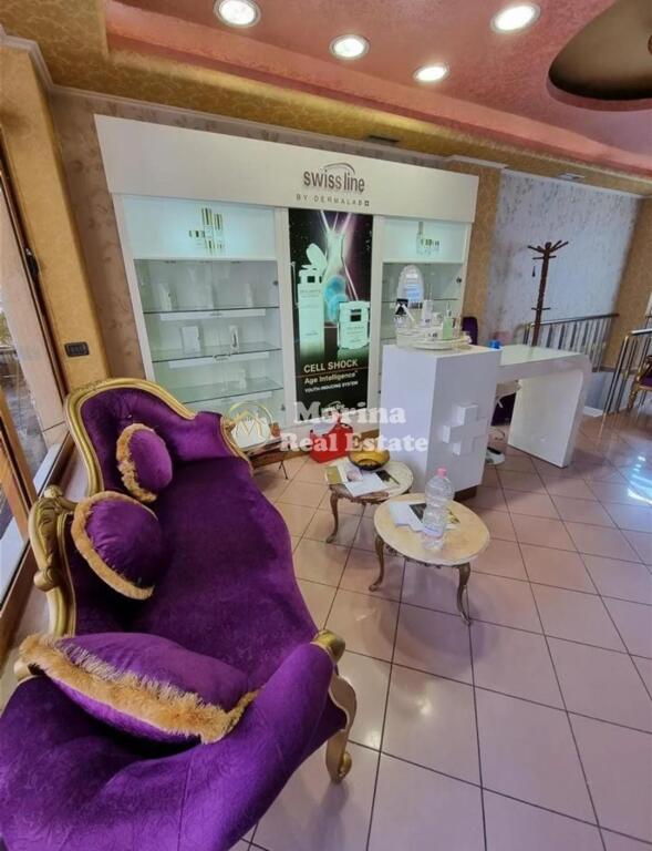 Shitet ambient per Biznes/dyqan, Rruga e Durresit, 440000 EURO