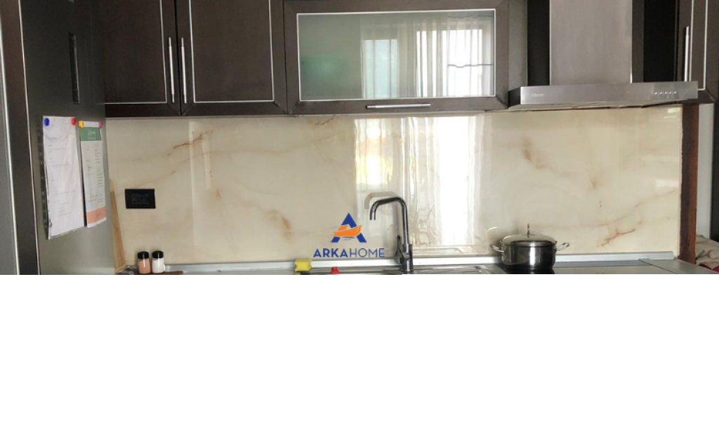 JEPEN ME QERA 2 APARTAMENTE (ME TE AFAT SHKURTER) 1+1 55.000 LEKE SECILI