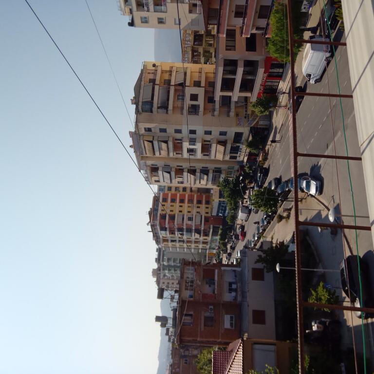 JEPET APARTAMENT ME QIRA NE VLORE!