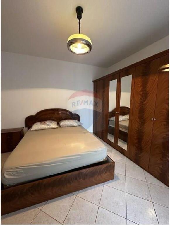 APARTAMENT 2+1 ME QIRA ASTIR PRANE BAR BOHEM