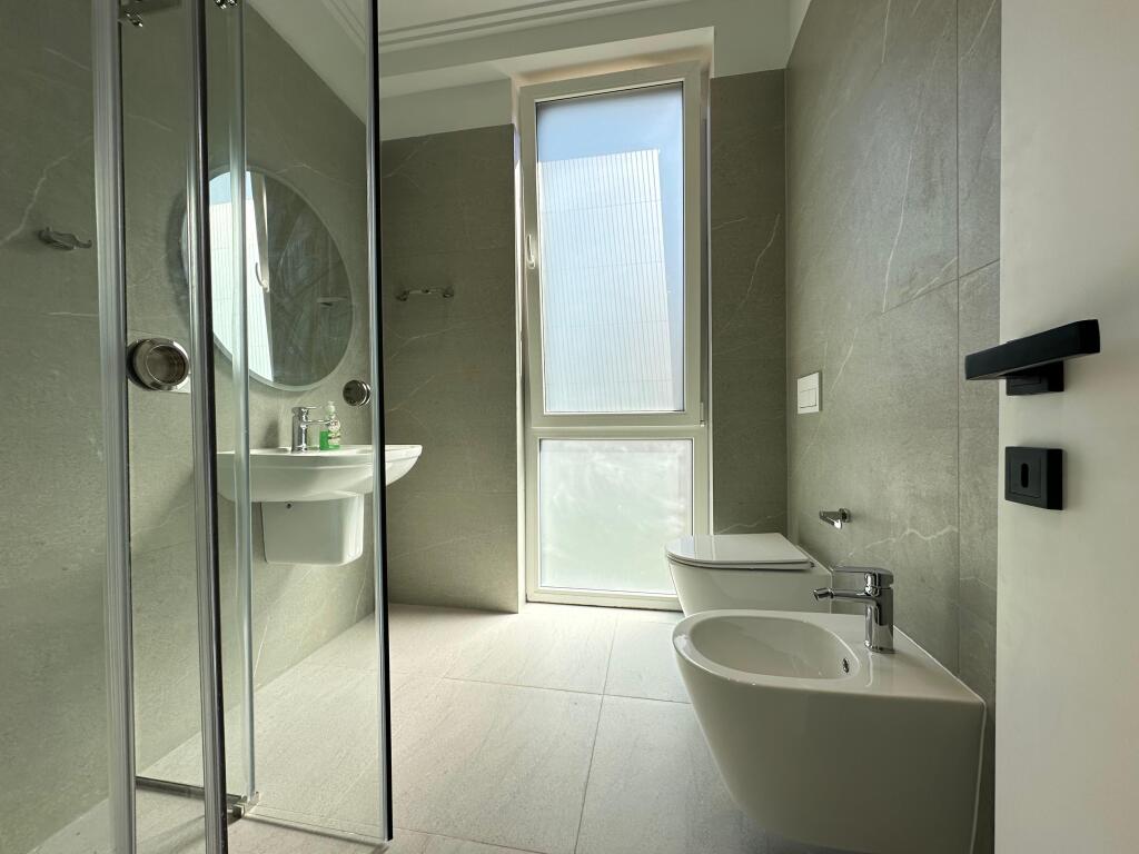 ✨ Apartament 3+1 për Qira • Liqeni i Thatë • Rezidencë Luksoze