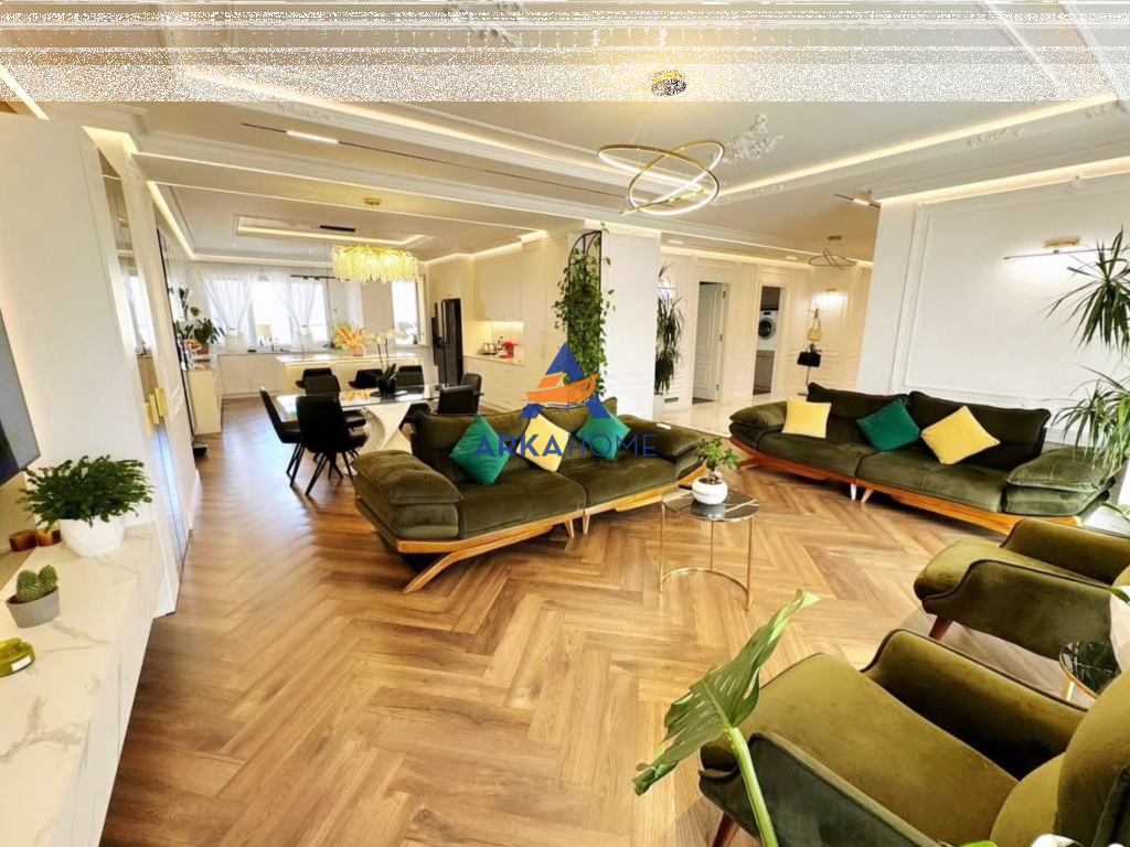 SHITET PENTHOUSE LUKSOZ 4+1+3 BALLKONE+2 POSTE PARKIMI "TE KODRA E DIELLIT" 649.000 EURO