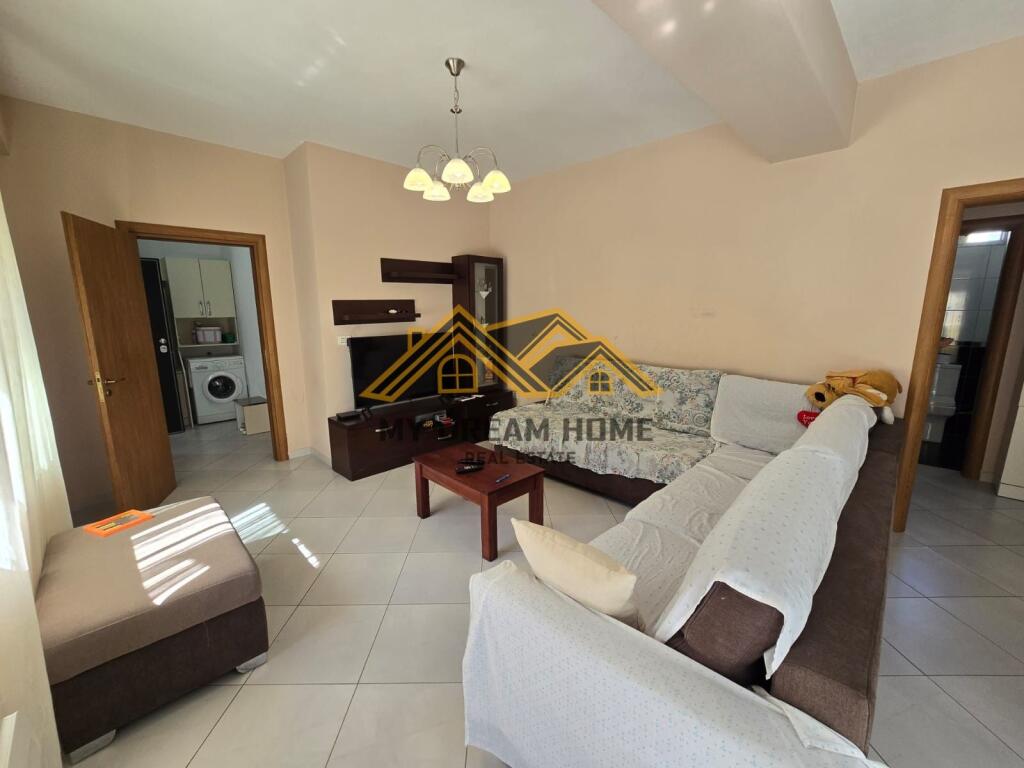 FOR RENT APARTMENT 2+1+2 CENTER DURRES!